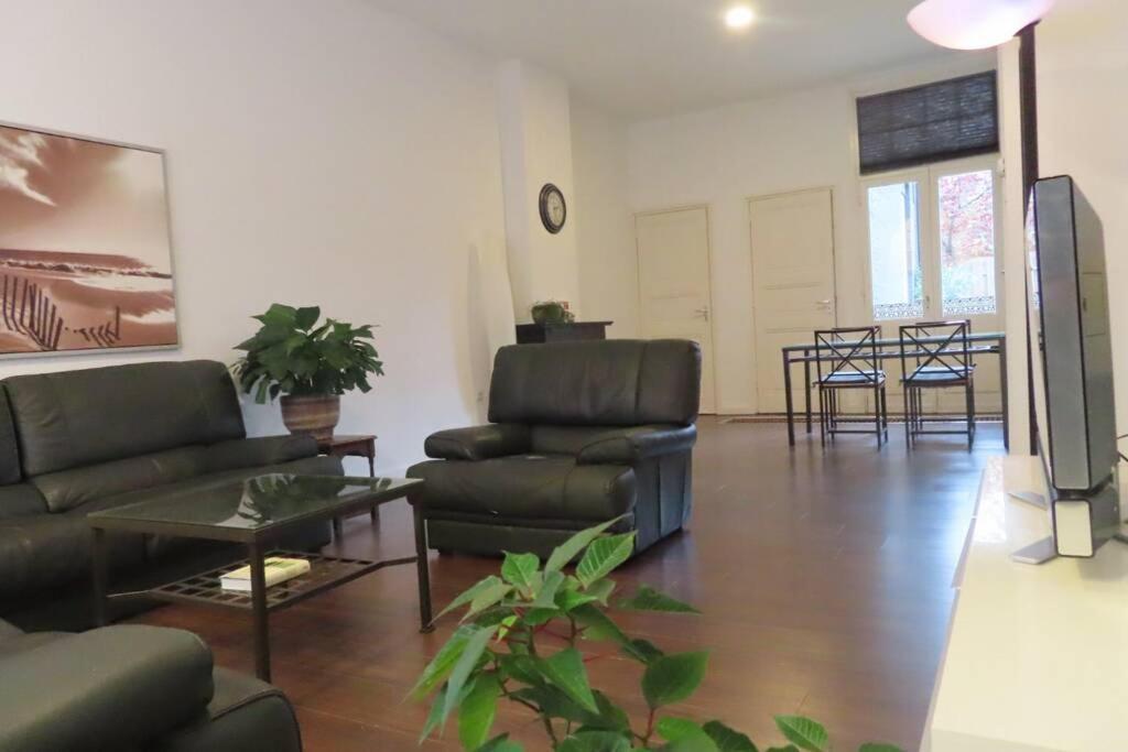 Down Town Apartment Eindhoven Ngoại thất bức ảnh